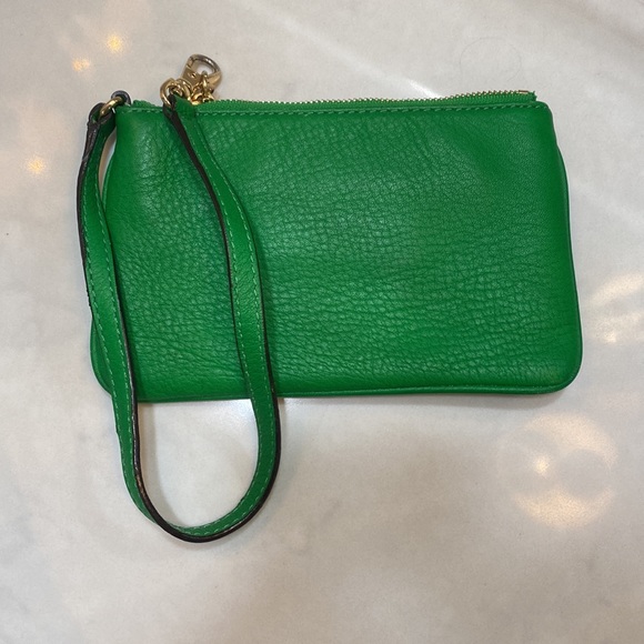MK green wristlet - Picture 5 of 6